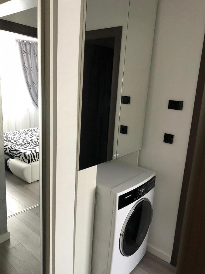 Elegant & Silver Luxury Apartament Craiova Luaran gambar
