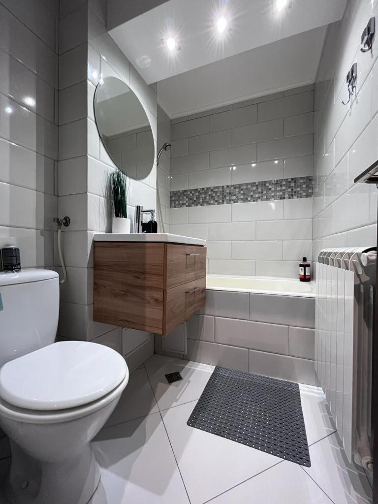 Elegant & Silver Luxury Apartament Craiova Luaran gambar
